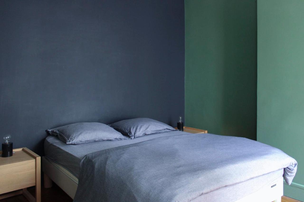 Calm Cocoon In The Heart Of The Marais Appartement Parijs